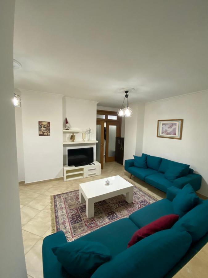 Chlo Apartment 3 Тирана Экстерьер фото