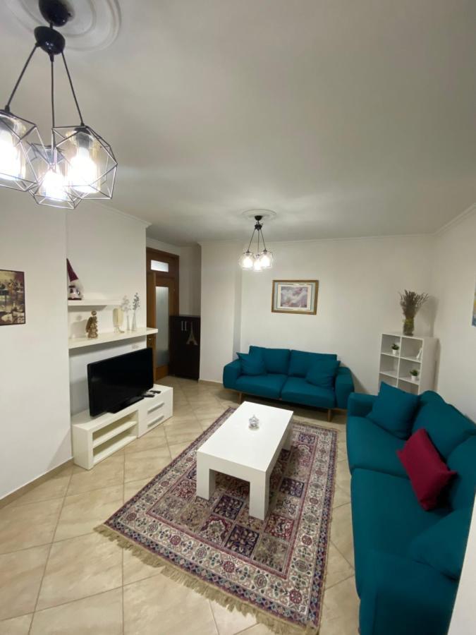 Chlo Apartment 3 Тирана Экстерьер фото