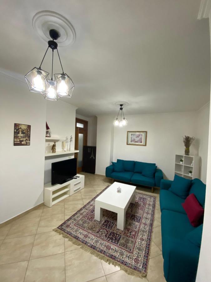 Chlo Apartment 3 Тирана Экстерьер фото